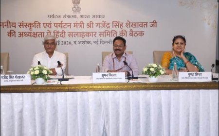 सभी भाषाओं का सम्मान कर एकता के सूत्र में पिरोती हिन्दी