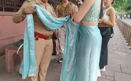 थैंक्यू यूपी पुलिस : ताजमहल में विदेशी पर्यटक की खुल गई साड़ी, महिला सिपाही ने पहनाई