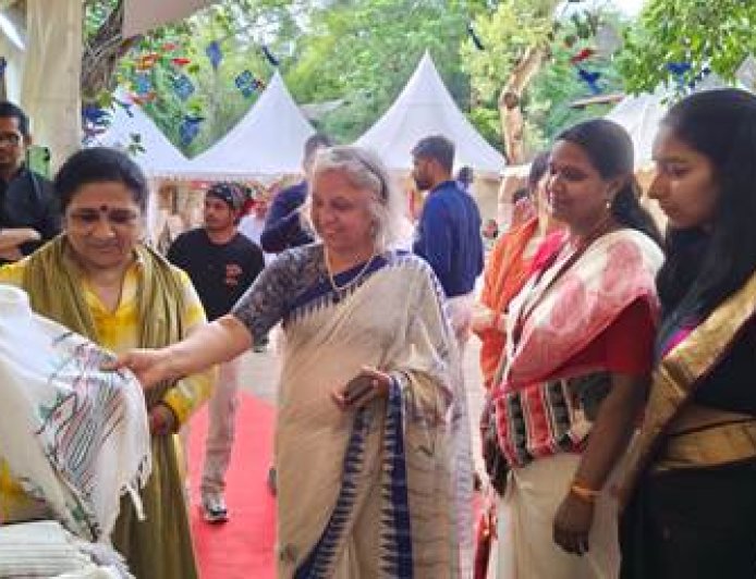 वीव द फ्यूचर 4.0 प्रदर्शनी : 100 से अधिक ब्रांड, कारीगर, निर्माता जुटे