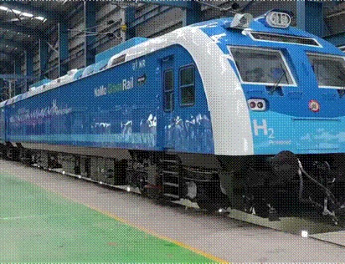 देश पहली हाइड्रोजन फ्यूल सेल ट्रेन को हरी झंडी दिखाने के लिए तैयार