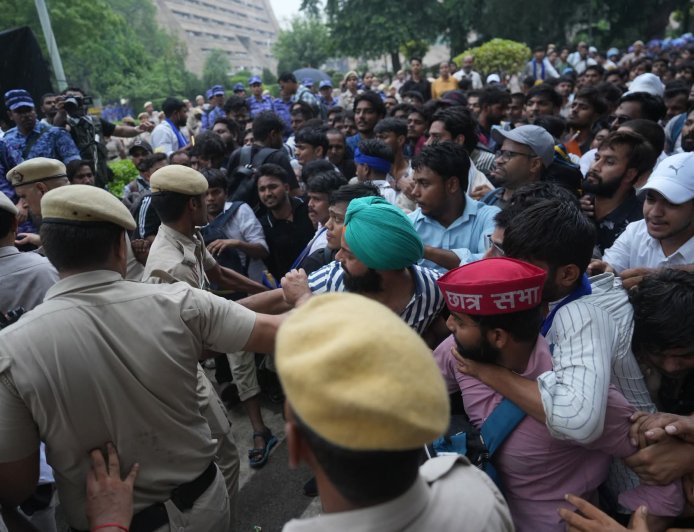 जंतर मंतर : CJP के संसद मार्च में मीडिया निशाने पर क्यों!!   