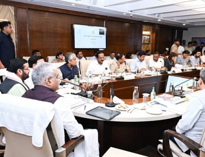 वायु प्रदूषण रोकने के लिए किसानों को ट्रेनिंग, 'नो पीयूसीसी, नो फ्यूल' पॉलिसी
