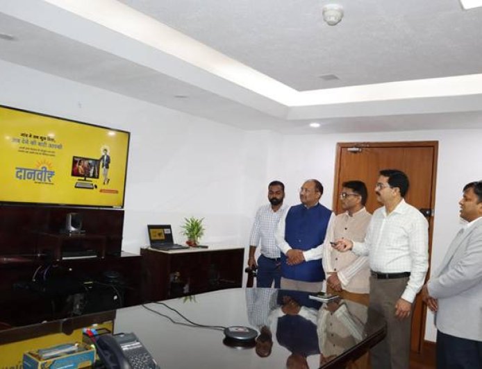 ग्राम पंचायतों में डिजिटल ढांचे को मजबूत करेंगे दानवीर