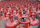 आज से बदल गए 8 बड़े नियम: सस्ता हुआ कमर्शियल LPG