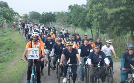 नशा मुक्त भारत के लिए युवाओं ने साइकिल चलाकर दिखाई फिटनेस