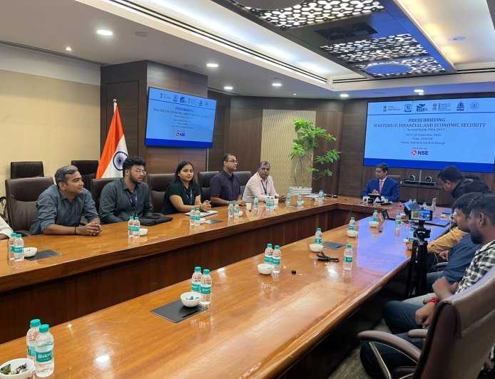 राष्ट्रीय रक्षा विश्वविद्यालय वित्तीय और आर्थिक सुरक्षा में मास्टर्स के दूसरे बैच का शुभारंभ करेगा