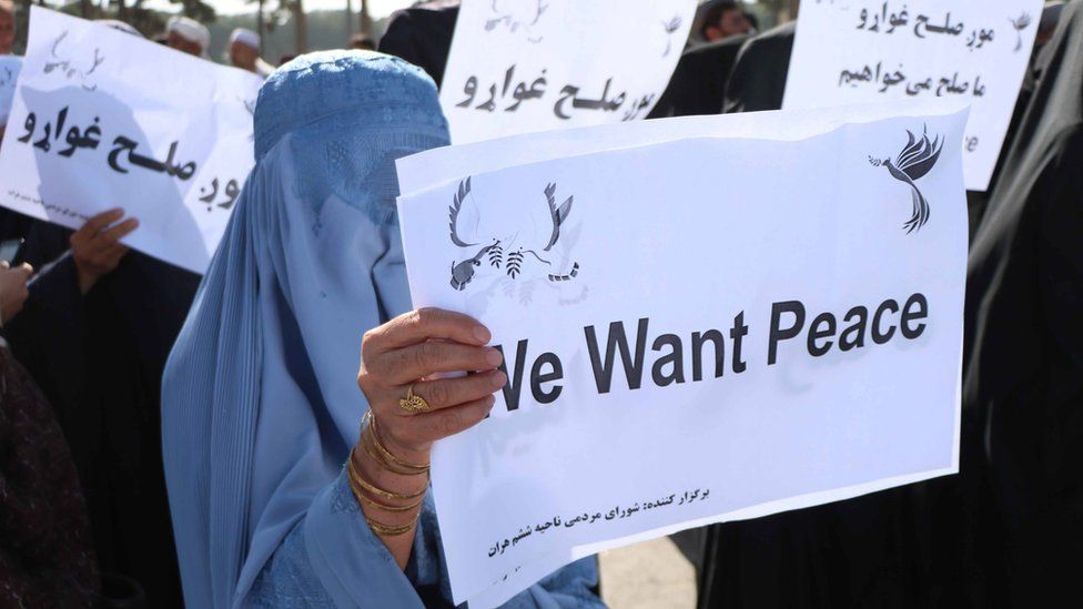 20 साल बाद फिर अफगानिस्तान में तालिबानी राज, दुनियाँ में दहशत, अमेरिका में विरोध प्रदर्शन