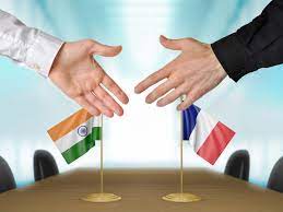 भारत और फ्रांस के बीच लंबे समय से मजबूत रणनीतिक साझेदारी  